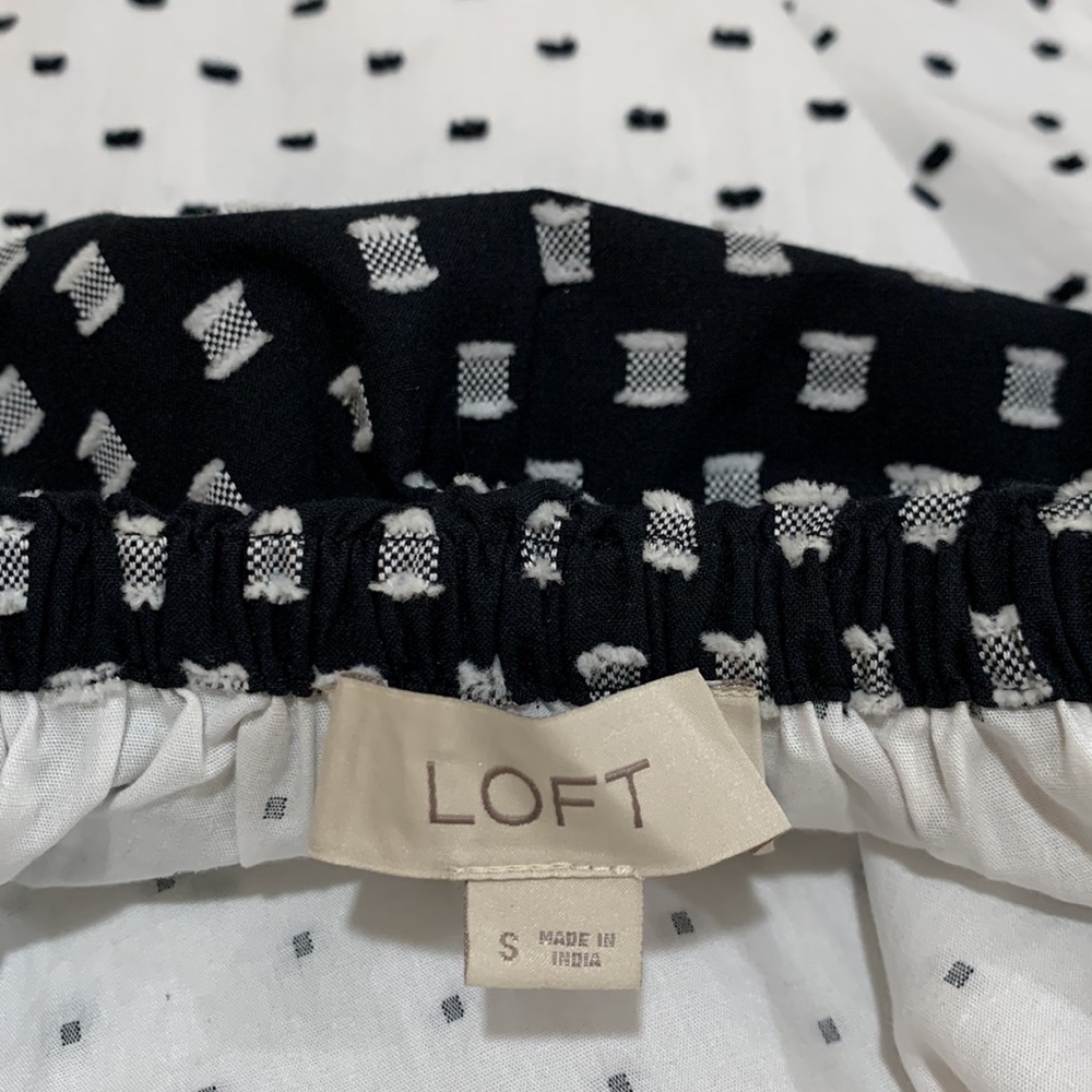 LOFT Exposed Shoulder Babydoll Shirt  Size S - Picture 9 of 10